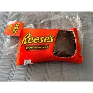 Reese's Peanut Butter Cups Plush Wrapper Pillow w/ 2 Mini Plush Cups NWT